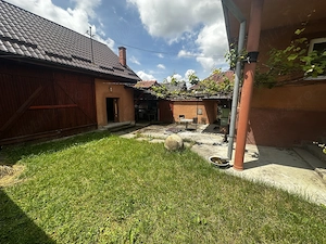Casa de vanzare si teren 2200 mp, loc. Nires - imagine 9