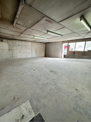 Închiriez hală depozit 56 mp   ideală pentru atelier sau depozitare - imagine 5