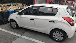 Vand hyundai i20 anul 2012 a 6 cu GPL tomase  230 km - imagine 2