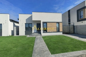 10 Minute Metrou | Str. Aviatorilor | Casa Individuala | 4 camere 2 bai | 330 mp - imagine 2