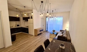 Apartament 2 camere lux, centrala, parcare, pet friendly, vedere parc