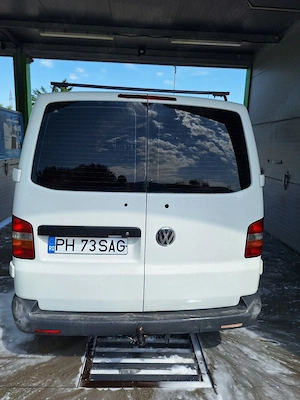 VW T5 1.9 TDI,an fabricatie 2009 - imagine 3