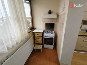 Apartament cu 3 camere de vanzare in zona Soarelui - imagine 11