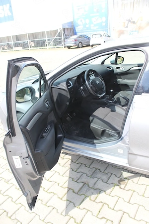 2015 Citroen C4, 1.2 PureTech Turbo, 110 CP, manuală, 156.000 km   navigație, climă 2 zone - imagine 5