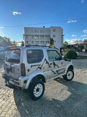 Vând Suzuki Jimny  - imagine 4