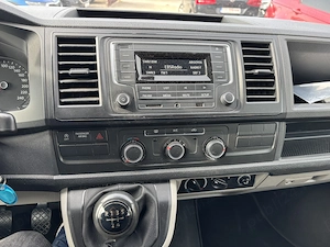 Volkswagen Transporter  9 locuri T6 Kombi 2.0 TDI - imagine 8