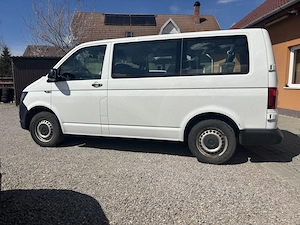 Volkswagen Transporter  9 locuri T6 Kombi 2.0 TDI - imagine 6