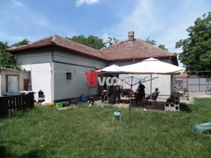 CASA INDIVIDUALA DE VANZARE ,ZONA DEDEMAN-LIPOVEI - imagine 3