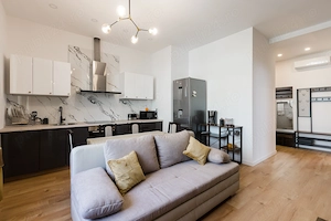 Ofer pentru inchiriere apartament 2 camere LUX în centrul Timișoarei - imagine 2