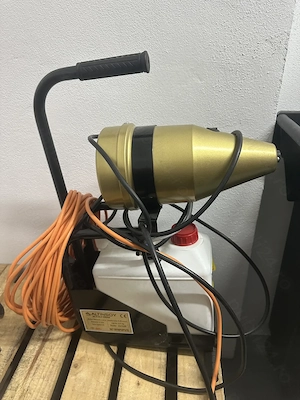 Nebulizator ULV Profesional   Folosit de doar 5 ori
