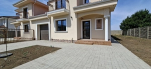 Casa individuala cu garaj in Dumbravita - imagine 12