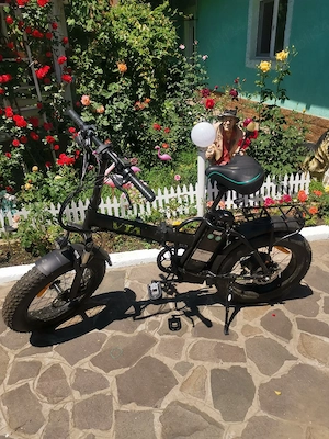 Vând bicicleta electrica nouă 