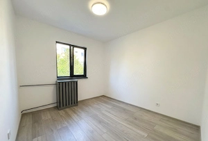 De vanzare apartament 2 camere in Sacele renovat complet et intermediar - imagine 3