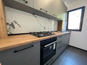 De vanzare apartament 2 camere in Sacele renovat complet et intermediar - imagine 4