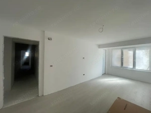 Apartament 3 camere, 2 bai, 90.31 mp, zona George Enescu - imagine 2