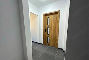 De vanzare apartament 2 camere in Sacele renovat complet et intermediar - imagine 8