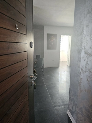 Apartament ultracentral si ultramodern  - imagine 4