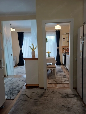 Persoană fizică vând: Apartament 37,02 mp + Balcon 7,43 mp + Parcare Subterană inclusă în preț 
