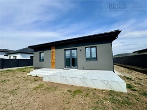 Casa noua de vanzare | 3 dormitoare | curte | parter - imagine 18
