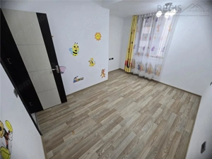 Apartament 3 Camere Zona Coresi - imagine 8