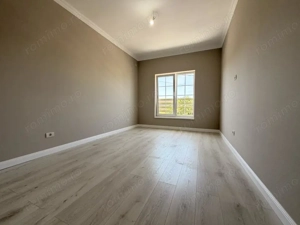 Duplex 5 camere, 126 mp utili, 300 mp teren - in Chisoda - imagine 12