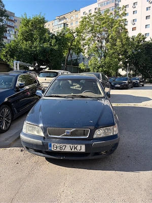 Volvo V40 Break   1.9 Diesel   2  km