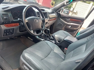 Toyota Land Cruiser an 2007, motor 3.0 diesel, 252400 km - imagine 4