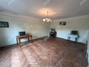 Casa individuala cu 2 camere teren 470 mp situata in Cisnadie Sibiu - imagine 4