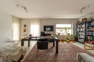 Apartament cu 3 camere 96mp garaj boxa