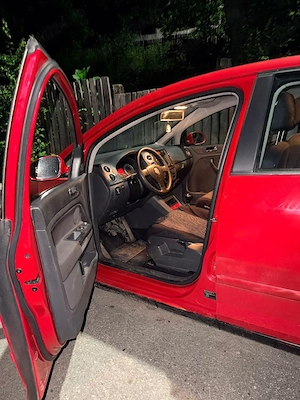 golf 5 plus  - imagine 4