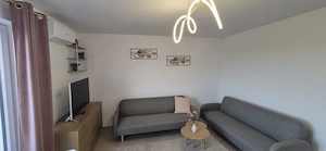 Inchiriez Apartament 2 Camere Decomandat Direct Propietar-Sector 4 - imagine 2