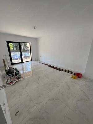 Apartament 2 camere decomandat-Spatiu comercial-zona Inel2