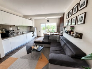 Apartament 2 camere, terasa, garaj, Zona Eroilor - imagine 3