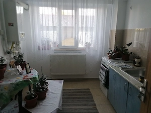 Vând garsoniera parter Burdujeni 
