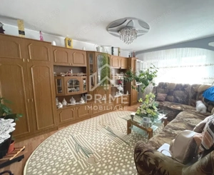 Apartament spațios | 2 camere | 58 mp | Mobilat - utilat | Cugir - zona Centrala - imagine 2