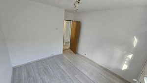 REPUBLICII-Brezeanu- 2cam, cf1, dec, 3/4, G,F,T - 79000 euro - imagine 12