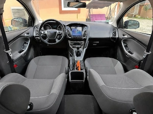 Ford Focus 2012-1.6 benzină clasic, Clima, Navi - imagine 7