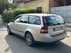 Volvo V50 2007 2.0 diesel 140 cai 6+1 viteze stare buna  - imagine 4