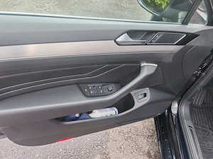 Volkswagen Passat B8 2.0TDI - imagine 9