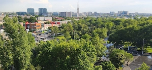 PROPRIETAR  vand apartament cu 4 camere
