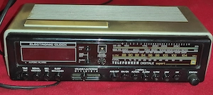 Aparat radio -TELEFUNKEN digital expert din 1974 - il vind ca defect - se aprinde