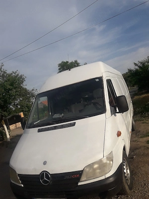Transport cu microbuz 3 panouri