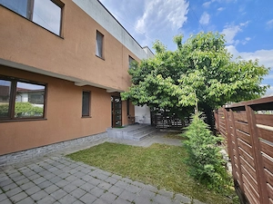 Oferta vanzare parte din triplex in Zavoi, Stefanesti, mobilata si utilata, 178000 EURO - imagine 19