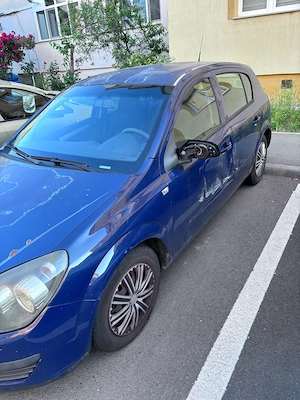 Opel astra H - avariat - imagine 2