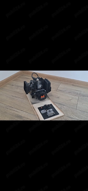 Machetă motor 50cc 2t cositoare + carburator afişat - imagine 3