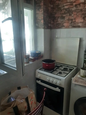 Garsonieră 22000euro str Ecaterina Teodoroiu Câmpina,20 mp
