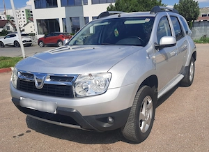 Dacia, duster cu GPL fabrica  - imagine 2
