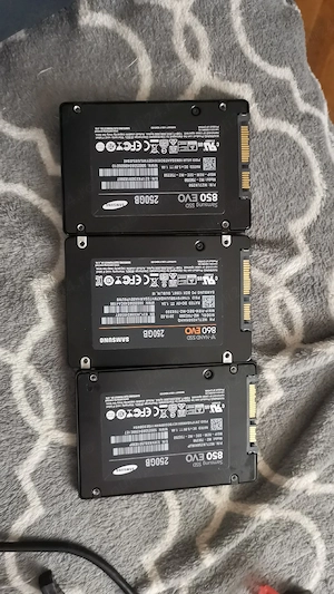 Ssd Samsung Evo 250 gb sănătate 100 la 100