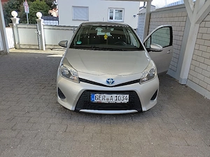 Toyota Yaris Hybrid 