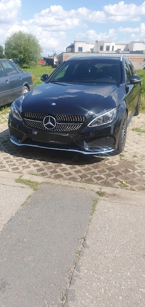 Vând Mercedes-Benz C 200 AMG, an 2018